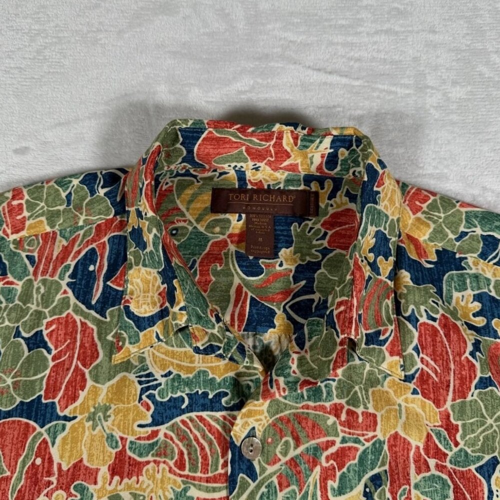 Disney Tori Richard Hawaiian Shirt Men Size M Short Sleeve Made in USA RARE EUC - Picture 3 of 9